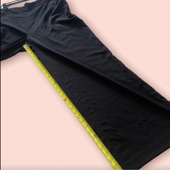 Isaac Mizrahi Black Wide Leg Pants - size 14 - Picture 4 of 7